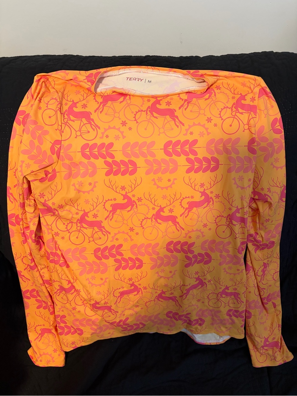 Terry Women's Long-Sleeve Orange & Pink Patterned Jersey